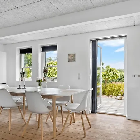 בית נופש Cozy In With Wifi *